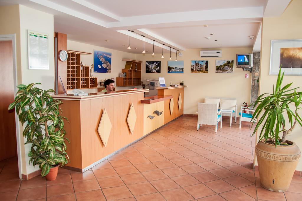Hotel Lavanda Bozava Exterior photo
