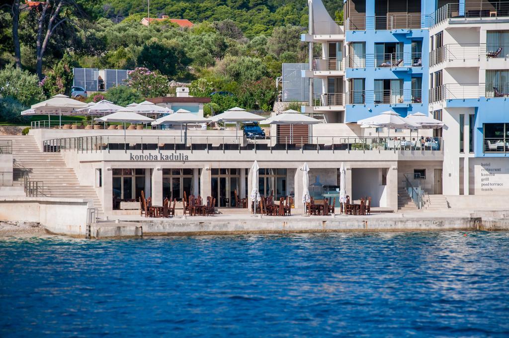 Hotel Lavanda Bozava Exterior photo